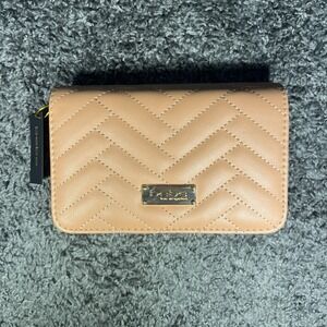 BEBE Sophia Crossbody Quilted Bag Purse‎ Nude with Gold Chain NWT MSRP $69
